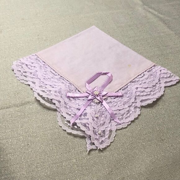Vintage 1960s Handmade Ladies Lacy Handkerchief in Lavender w/Ribbon & Beads - Picture 3 of 9
